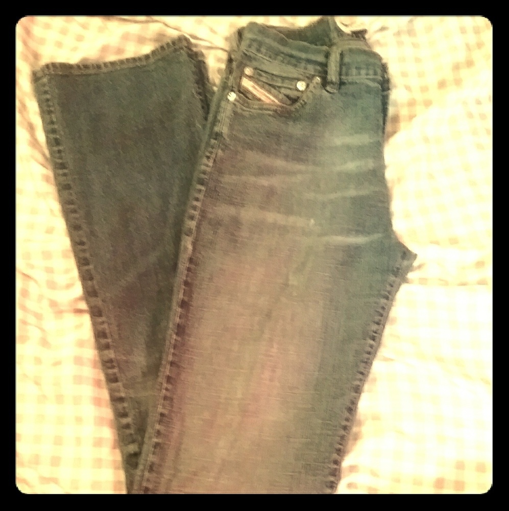 Women's Diesel Jeans (size 28)